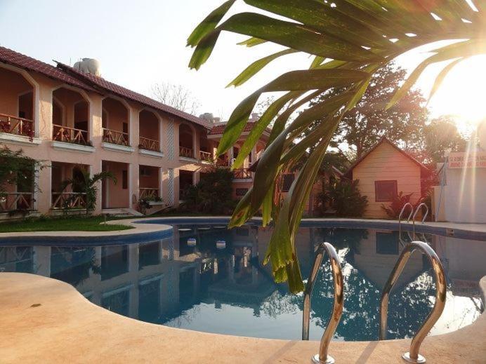 אשפלוכיל Hotel Calakmul מראה חיצוני תמונה